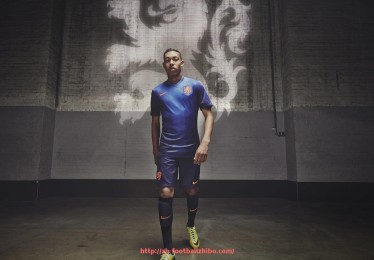 足球直播-世俱杯球鞋前掌缓震技术及其在比赛中的应用